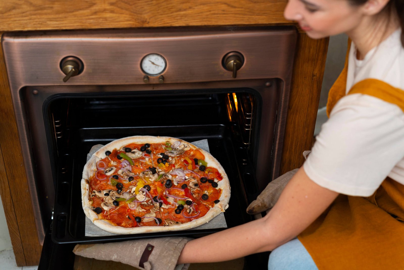 How to Reheat Pizza in Oven- Best Methods